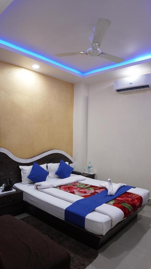 Hotel Janvi Interntaional Inn 穆扎夫法尔普尔 外观 照片