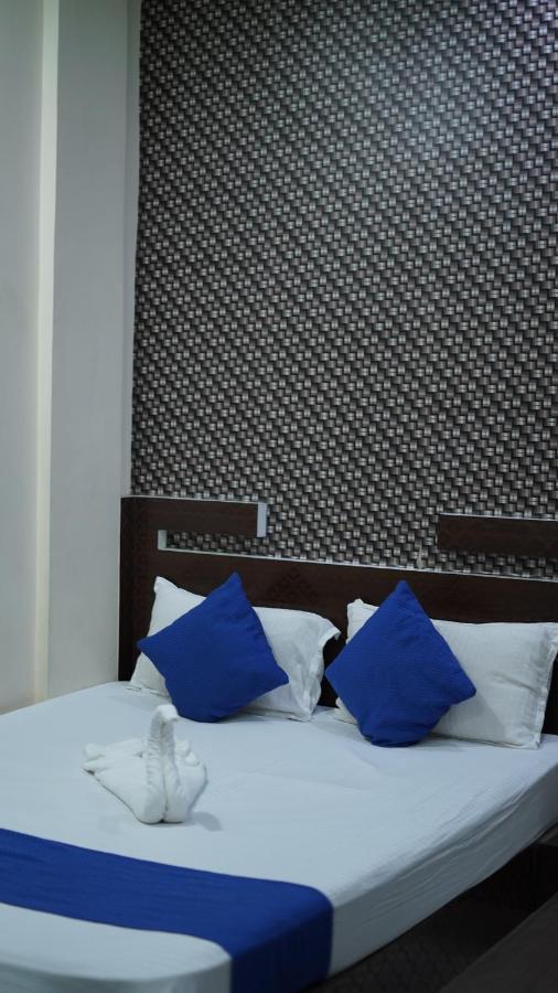 Hotel Janvi Interntaional Inn 穆扎夫法尔普尔 外观 照片
