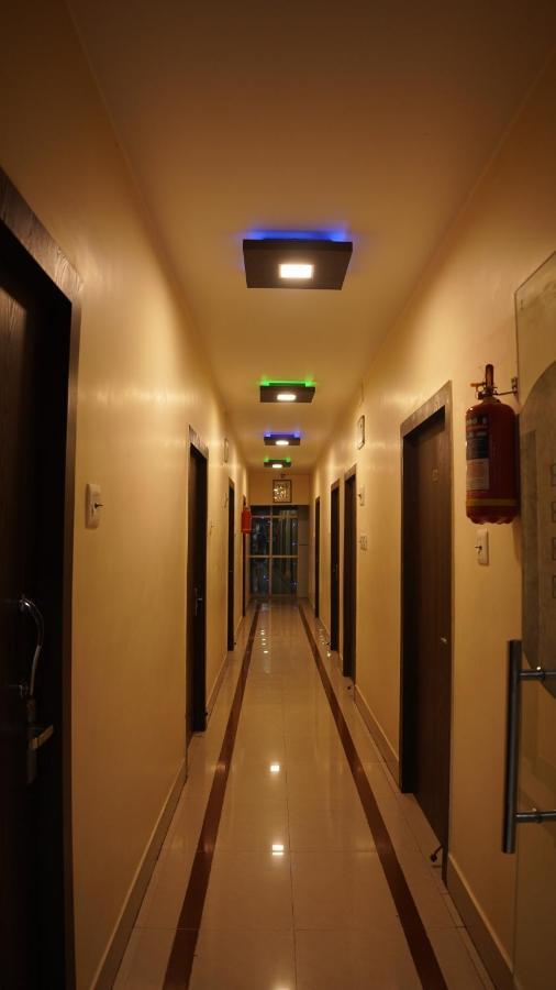 Hotel Janvi Interntaional Inn 穆扎夫法尔普尔 外观 照片