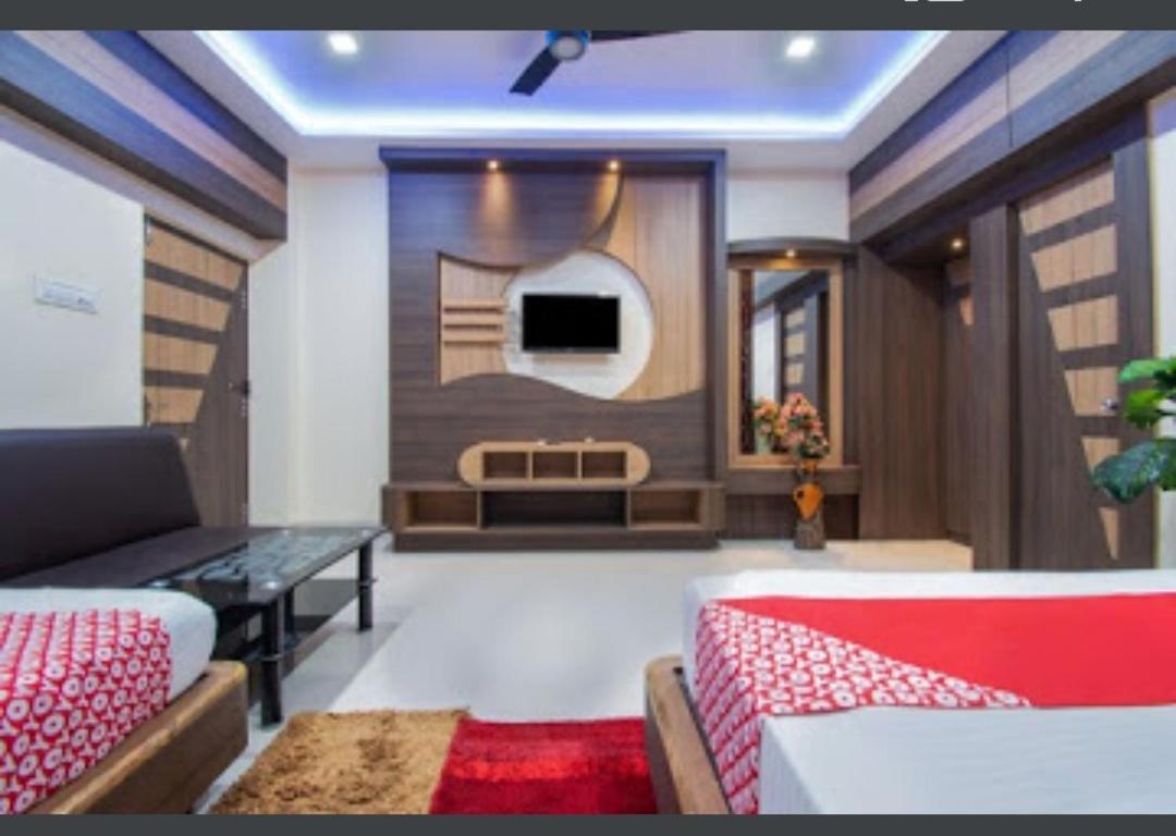 Hotel Janvi Interntaional Inn 穆扎夫法尔普尔 外观 照片